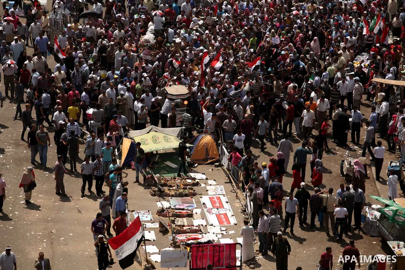 Egyptian protesters shout slogans against former President Hosni Mubarak and his aides during the protests after the announcement of the verdict in their trial, at Tahrir square, Cairo, Egypt, 05 June 2012. Opposition gr...
