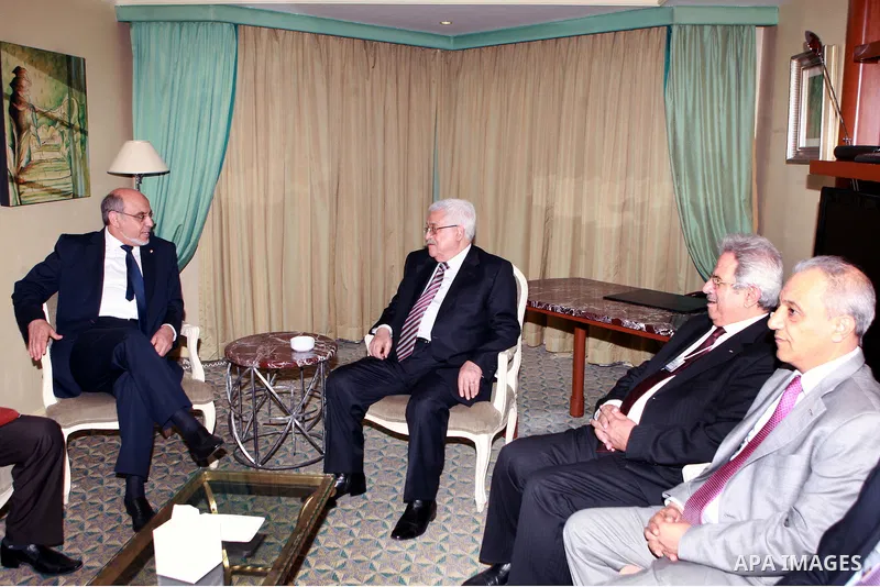 Palestinian President Mahmoud Abbas (Abu Mazen) meets with tunisian Prime Minister on June 05, 2012. Photo by Thaer Ganaim