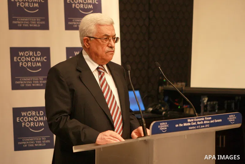 Palestinian President Mahmoud Abbas (Abu Mazen) meets with Palestinian, Turks and Arabs businessmen on June 05, 2012. Photo by Thaer Ganaim