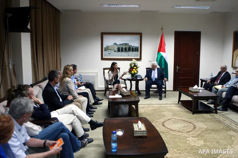 Palestinian President, Mahmoud Abbas (Abu Mazen) meets with the members of the U.S. delegation - Israeli Academic Exchange, in the West Bank city of Ramallah, on 01 July 2012. Photo by Thaer Ganaim