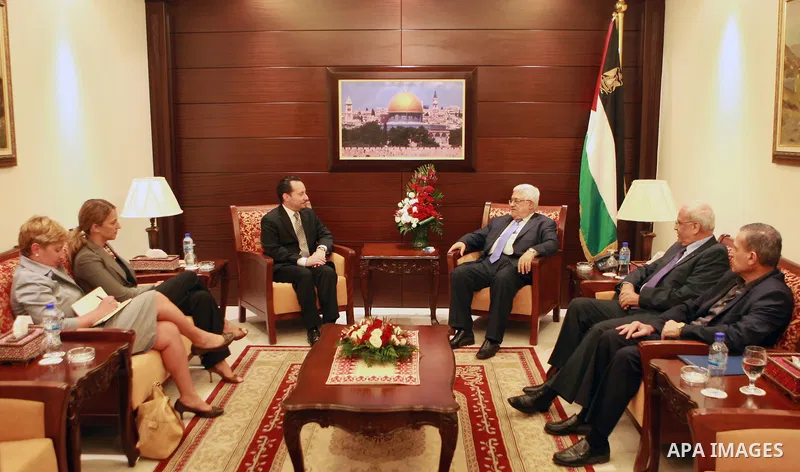 Palestinian President, Mahmoud Abbas (Abu Mazen) meets with the U.S. consul, in the West Bank city of Ramallah, on July 03 2012. Photo by Thaer Ganaim