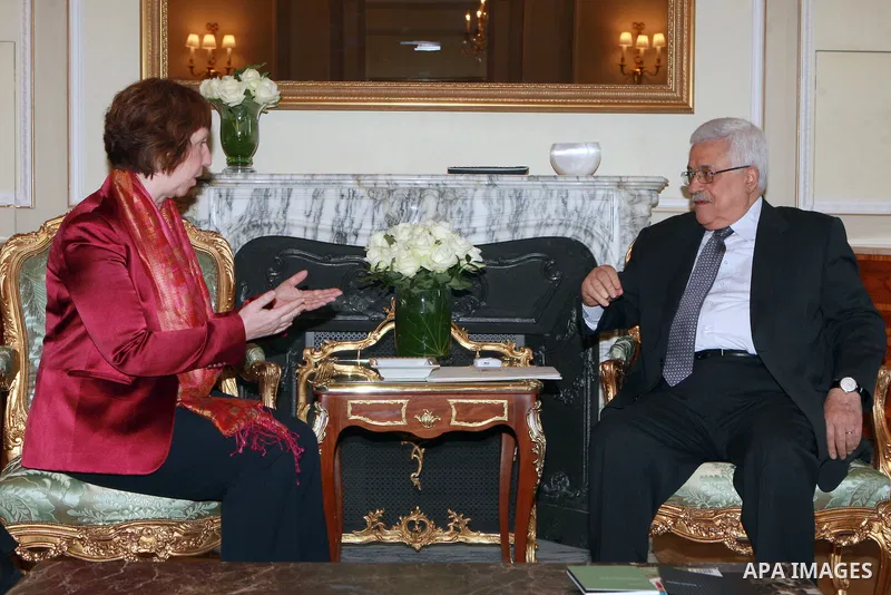 Palestinian President Mahmoud Abbas (Abu Mazen) meets with the High Representative of the Union for Foreign Affairs and Security Policy MS. Catherine Ashton in Paris on 06 July 2012. Photo by Thaer Ganaim