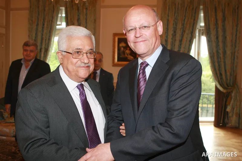 Palestinian President, Mahmoud Abbas, (Abu Mazen) meets with Dutch Foreign Minister, in the West Bank city of Ramallah, on July 07. 07.2012. Photo by Thaer Ganaim