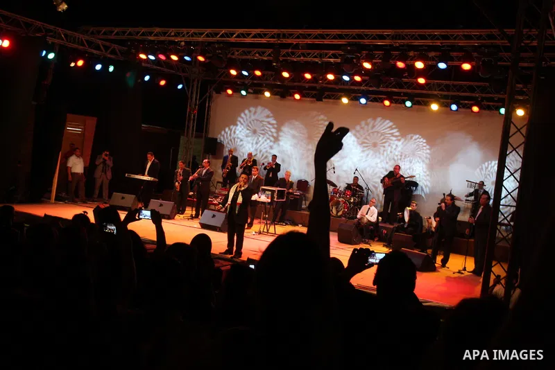 Egyptian singer Mohamed Fouad during a concert at the Palestine International Festival for singing and music in the West Bank city of Ramallah, on July 7, 2012. Photo by Issam Rimawi