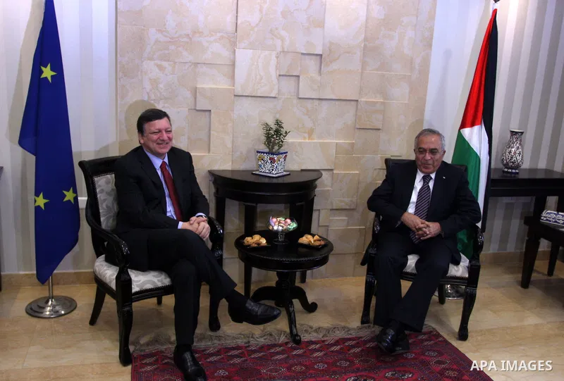 Palestinian Prime Minister Salam Fayyad, meets European Commission President Jose Manuel Barroso in the West Bank city of Ramallah July 8, 2012, as part of his first trip to Israel and the Palestinian territories. Photo...