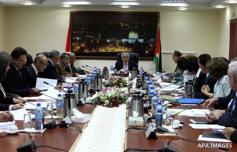 Palestinian Prime Minister, Salam Fayyad, heads meeting of Palestinian government in the West Bank city of Ramallah on July 10, 2012. Photo by Mustafa Abu Dayeh