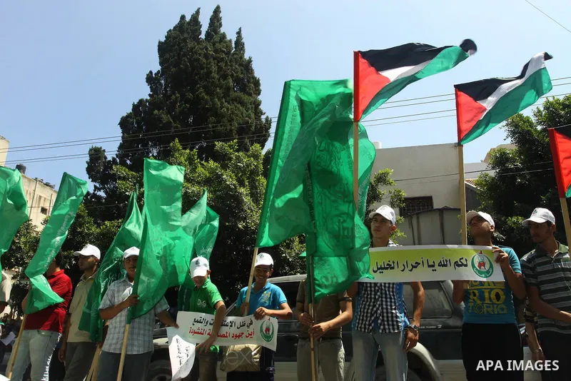 Palestinians take part a protest against political arrests by the security forces in the West Bank, Gaza City on July 11,2012. Photo by Naaman Omar