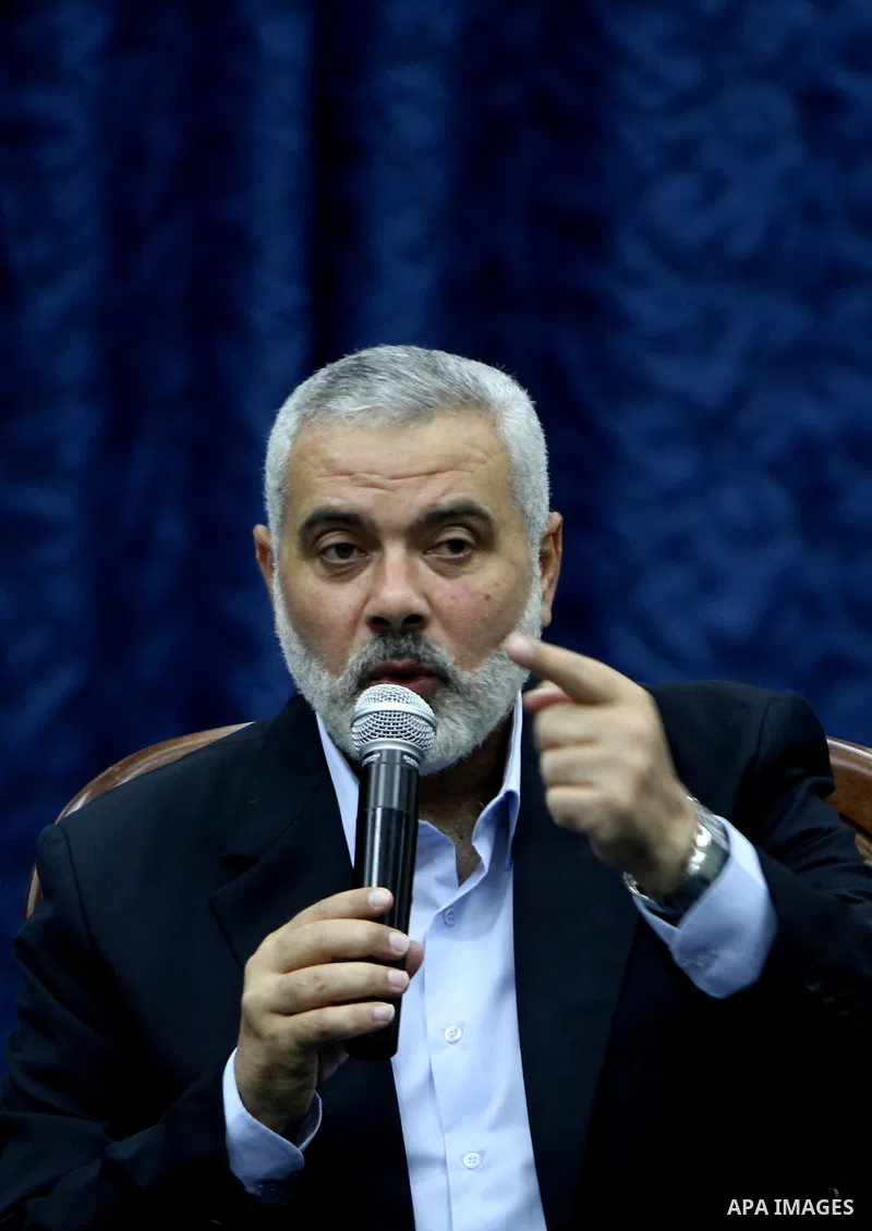 Palestinian Prime Minister in the Gaza Strip, Ismail Haniyeh receives of the delegation Yemen, in his office in Gaza City, on July 15, 2012. Photo by Ashraf Amra