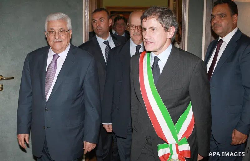 Palestinian President, Mahmoud Abbas (Abu Mazen) meets with the mayor of Rome in Rome, in July 16, 2012. Photo by Thaer Ganaim