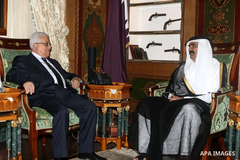 Palestinian President, Mahmoud Abbas (Abu Mazen), meets with the Emir of Qatar Hamad bin Hamad al-Thani, in Doha on July. 22, 2012. Photo by Thaer Ganaim