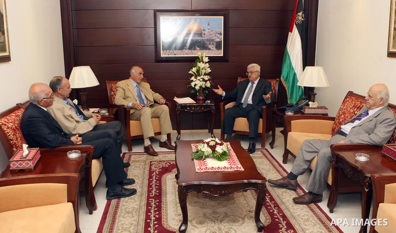 Palestinian President Mahmoud Abbas (Abu Mazen) meets with independent inquiry committee in Ramallah events in the West Bank city of Ramallah, on 24 July 2012. Photo by Thaer Ganaim