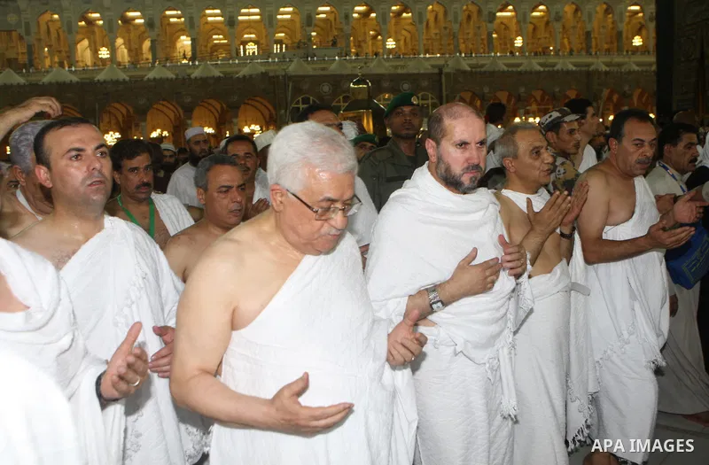 Palestinian President, Mahmoud Abbas (Abu Mazen), while performing Umrah in Mecca, on Aug. 13, 2012. Photo by Thaer Ganaim