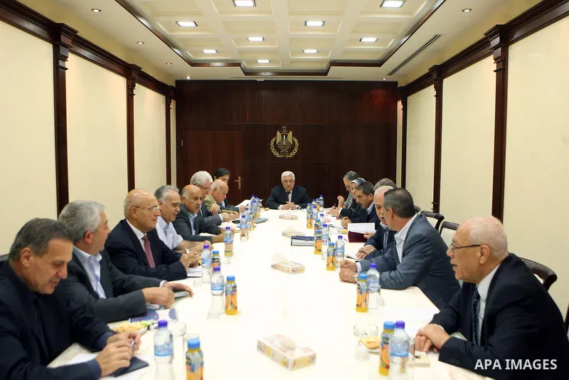 Palestinian President Mahmoud Abbas (Abu Mazen) meets with members of the Central Committee, in the West Bank city of Ramallah on Sep. 03, 2012. Photo by Thaer Ganaim