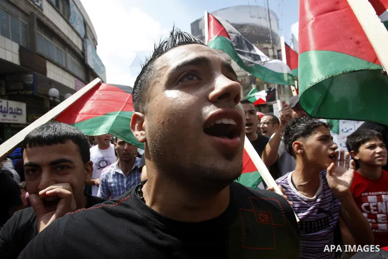 Palestinians protest against rising fuel prices and the high cost of living, in the West Bank city of Nablus, on , Sep. 09, 2012. Photo by Nedal Eshtayah