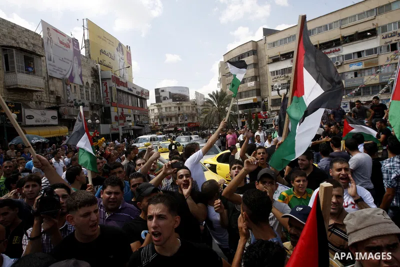 Palestinians protest against rising fuel prices and the high cost of living, in the West Bank city of Nablus, on , Sep. 09, 2012. Photo by Nedal Eshtayah