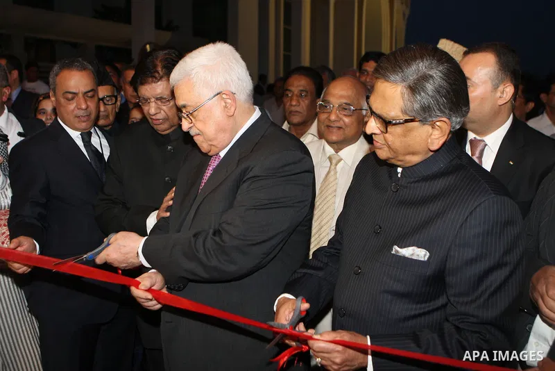 Palestinian President Mahmoud Abbas (Abu Mazen) opens the Palestinian embassy in the Indian capital, New Delhi, on Sept. 11, 2012. Photo by Their Ganaim. Photo by Thaer Ganaim