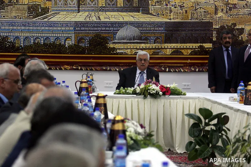 Palestinian President Mahmoud Abbas (Abu Mazen) meets with of the Palestinian leadership, in the West Bank city of Ramallah, on Sep. 15, 2012. Photo by Issam Rimawi