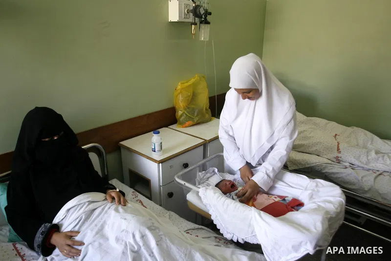 Palestinian nurses training during the project "safe delivery" at Emirates Hospital in Rafah in Gaza Strip on Sep.17, 2012. Photo by Eyad Al Baba