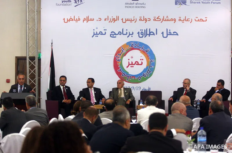 Palestinian Prime Minister Salam Fayyad speaks during the ceremony of launch of "Distinction Program " in the West Bank city of Ramallah September 19, 2012. Photo by Issam Rimawi