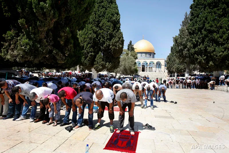 Palestinians attend Friday prayers in the al-Aqsa Mosque in Jerusalem's Old City, Sept. 21, 2012. Photo by Mahfouz Abu Turk