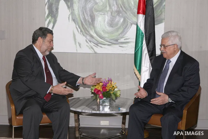 Palestinian President Mahmoud Abbas (Abu Mazen), meets with Prime Minister of Saint Vincent and the Jerinadeniz, Ralph Gonsalves. on Sept. 26, 2012. Photo by Thaer Ganaim