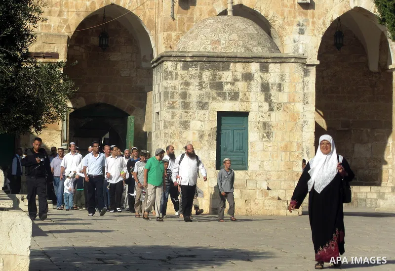 Israeli policemen stand guard during clashes with Palestinian protesters on the protesters known to Muslims as the Noble Sanctuary and to Jews as the Temple Mount in Jerusalem's Old City Oct. 04, 2012. Photo by Mahfouz A...
