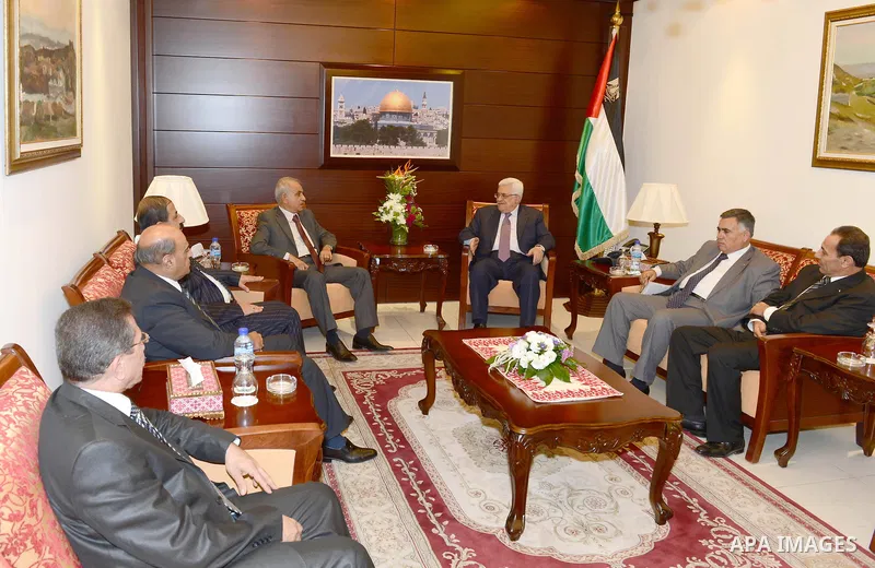 Palestinian President Mahmoud Abbas meet with Supreme Judicial Council in the West Bank city of Ramallah, October 6, 2012. Photo by Mohamed al-Ateeq