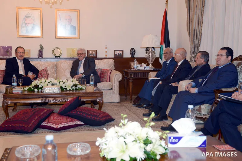 Palestinian President Mahmoud Abbas meets with Russian Foreign Minister Sergey Lavrov in the Jordanian capital Amman, 06 November 2012. Photo by Thaer Ganaim