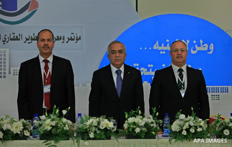 Palestinian Prime Minister Salam Fayyad, speaks during the opening exhibition developer Palestinian, in the West Bank city of Ramallah, on Nov. 10, 2012. Photo by Mustafa Abu Dayeh