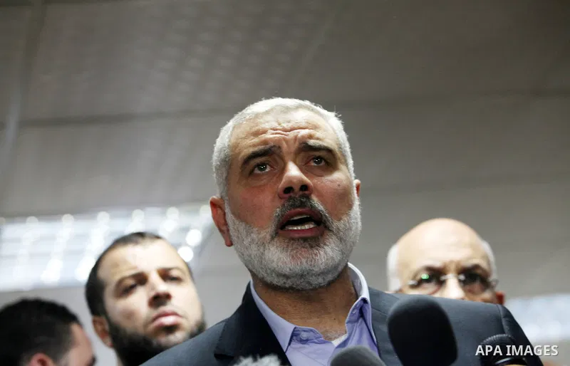 Palestinian Prime Minister in the Gaza Strip Ismail Haniya speaks during a press conference with Egyptian Prime Minister Hisham Qandil in the Gaza Strip Ismail Haniya in Gaza City, on November 16, 2012 . Egyptian premier...