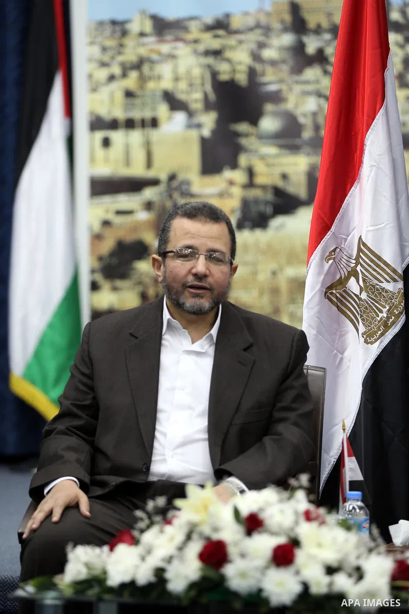 Palestinian Prime Minister in the Gaza Strip Ismail Haniya receives Egyptian Prime Minister Hisham Qandil in Gaza City, on November 16, 2012 . Egyptian premier Hisham Qandil vowed to intensify Cairo's efforts to secure a...