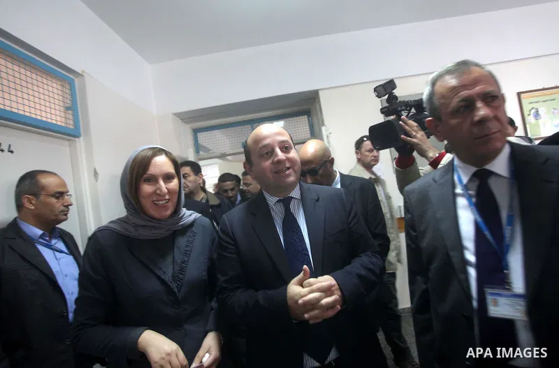 John Gat Rutter representative of the European Union visits UNRWA hospital in Gaza city, on Nov. 28, 2012. The European Commission will contribute 11.5 million euros to support the work of the United Nations assisting Pa...