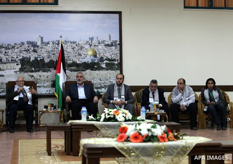 Makram Ahmed, the Secretary General of the Arab Journalists Union speaks during his visit to Gaza strip to show solidarity with Palestinian journalists in Gaza city on November 28, 2012. Israeli aircraft killed 3 and wou...