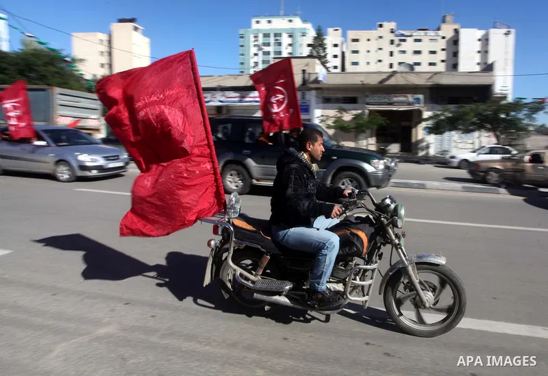 Palestinians take part in a rally organized by the Popular Front for the Liberation of Palestine (PFLP) to celebrate the 45th anniversary of its founding in Gaza City December 6, 2012. Photo by Ashraf Amra