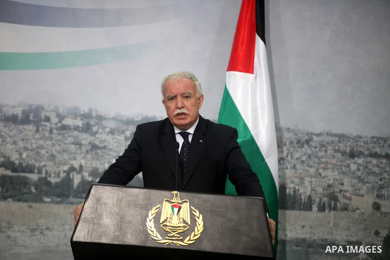 Palestinian Foreign Minister Riyad al-Malki speaks during a joint press conference with his Jordanian Foreign Minister, Nasser Judeh (not seen) in the West Bank city of Ramallah on December 6, 2012. Judeh is accompanying...