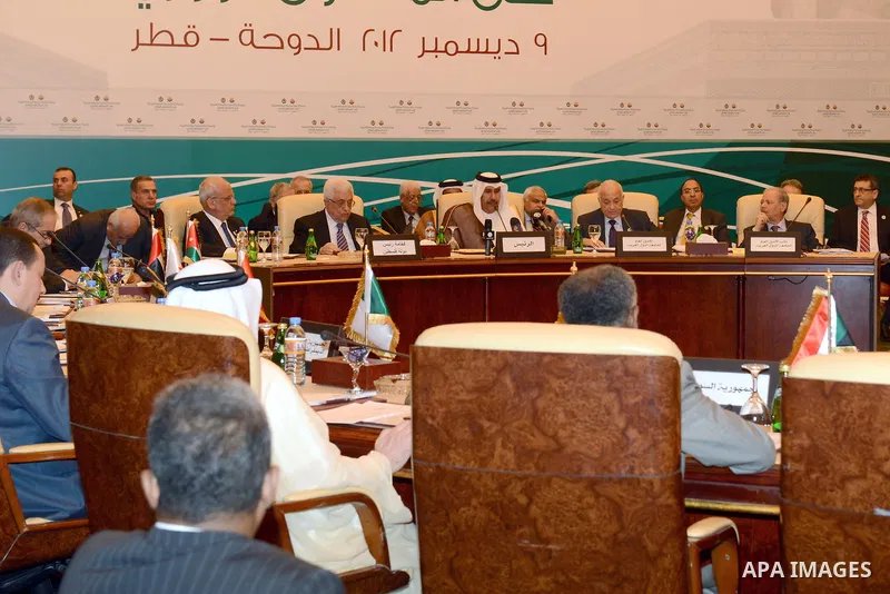 Palestinian President Mahmoud Abbas meets with the The Arab Higher Monitoring Committee in Doha, December 9, 2012. Photo by Thaer Ganaim