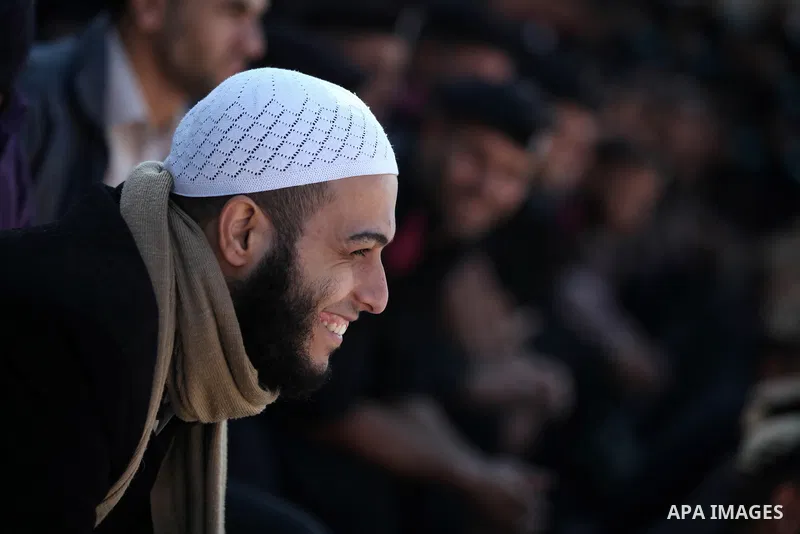 Palestinian police men take part in a graduation ceremony for members of Hamas security forces in Gaza City December 17, 2012. Photo by Majdi Fathi