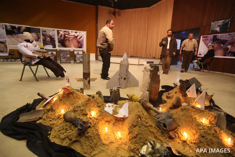Palestinians attend a ceremony to honor medics and doctors who work during the eight days of Israeli air strikes on Gaza strip in Gaza city on 19 December 2012. The eight days of Israeli air strikes on Gaza and cross-bor...