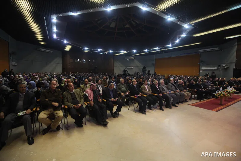 Palestinians attend a ceremony to honor medics and doctors who work during the eight days of Israeli air strikes on Gaza strip in Gaza city on 19 December 2012. The eight days of Israeli air strikes on Gaza and cross-bor...