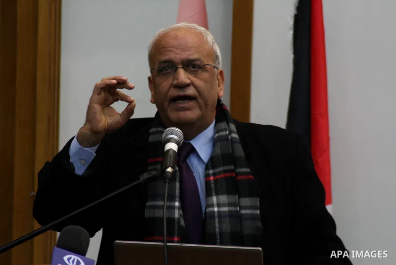 Saeb Erekat, representative of Fatah meets wtih leaders of the palestinian factions to discuss the Palestinian reconciliation, in the West Bank city of Nablus, on Dec. 23, 2012. Photo by Nedal Eshtayah