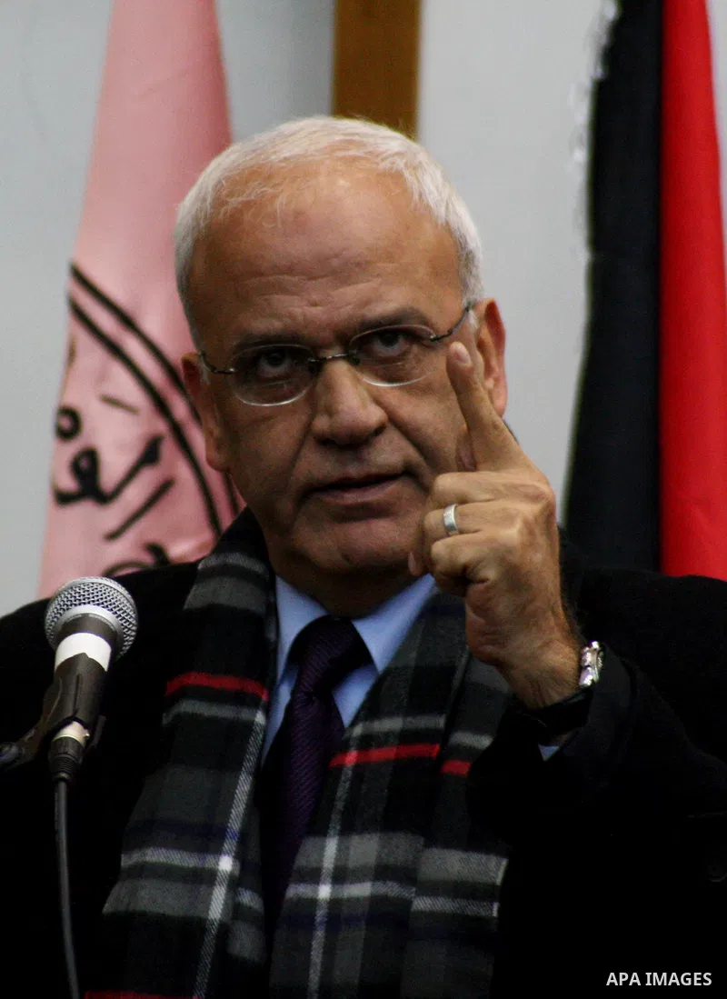 Saeb Erekat, representative of Fatah meets wtih leaders of the palestinian factions to discuss the Palestinian reconciliation, in the West Bank city of Nablus, on Dec. 23, 2012. Photo by Nedal Eshtayah