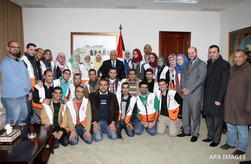 Palestinian President Mahmoud Abbas (Abu Mazen) meets with, a delegation of Palestinian youth in the West bank city of Ramallah, on Dec. 28, 2012. Photo by Thaer Ganaim