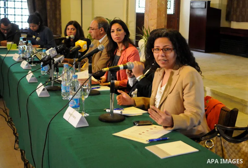 Egyptian professors of the American University in Cairo participate in the third meeting of the roundtable during series of meetings behind events, at the American University in Cairo on February 19, 2013. The meeting di...
