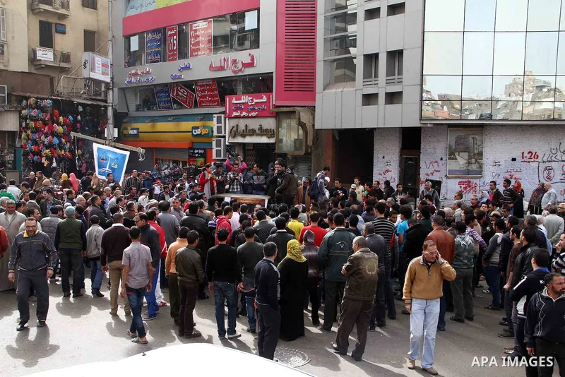 Egyptian protesters shout slogans during an anti-government demonstration against the government of President Morsi, at Dawran Shubra near Cairo, Egypt, 22 February 2013. The opposition accuses Morsi, Egypt's first democ...