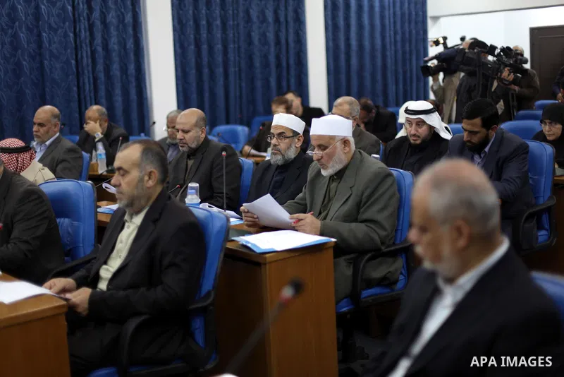 Members of the Palestinian Legislative council attend a a press conference to discuss issue the death of the Palestinian prisoner in an Israeli jail, in Gaza city on Feb. 28, 2013. Photo by Ashraf Amra