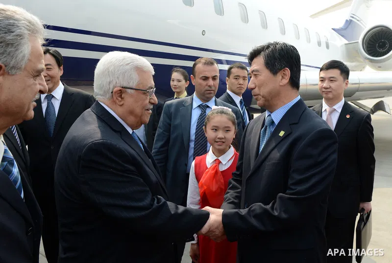 Palestinian President Mahmoud Abbas arrives to Beijing during an official visit to China, on May 05, 2013. Photo by Thaer Ganaim