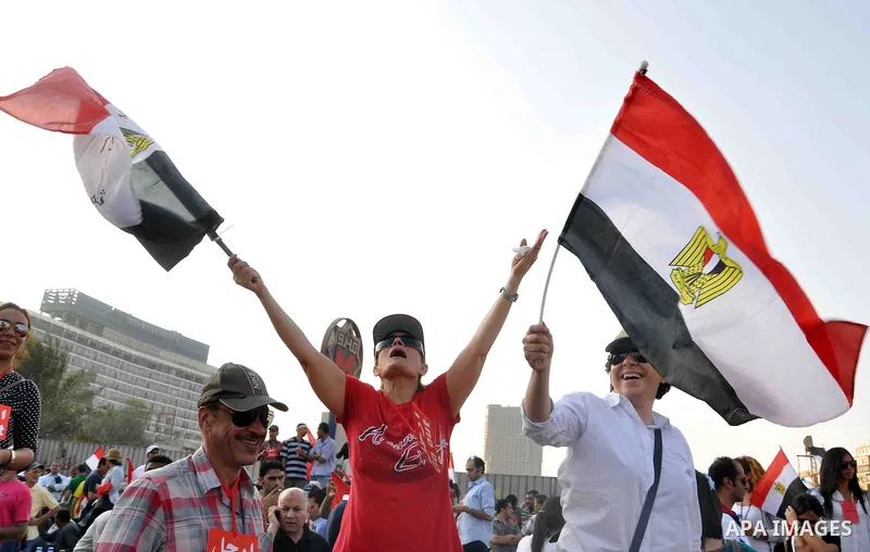 Opponents of Egypt's Islamist President Mohammed Morsi take part in a demonstration at Tahrir Square in Cairo, Egypt, Wednesday, July 3, 2013. The deadline on the military's ultimatum to President Mohammed Morsi has expi...