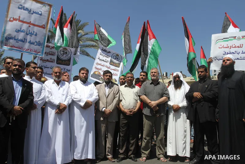 Palestinian leaders of Hamas and Islamic Jehad take part in a protest against Palestinian-Israeli negotiations on August 23, 2013, in Gaza City. A senior Palestinian official accused on August 23 Israel of preventing the...