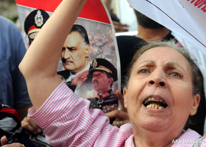 Egyptian protesters shout slogans against the US administration before an Arab Foreign Ministers meeting, the League s headquarters in Cairo, Egypt, 01 September 2013. The meeting is expected to focus on the Syrian crisi...