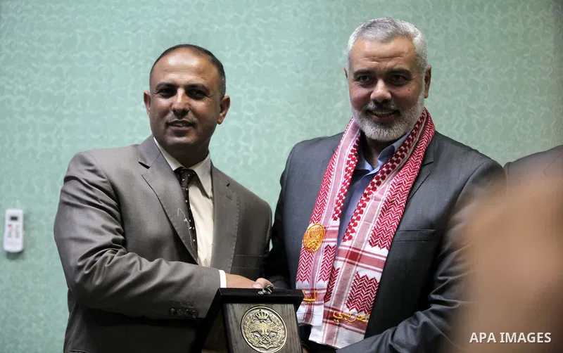 Palestinian Prime Minister in Gaza Strip Ismail Haniyeh visits the Jordanian military field hospital, in Gaza Stip on Oct. 22, 2013. Photo by Ashraf Amra